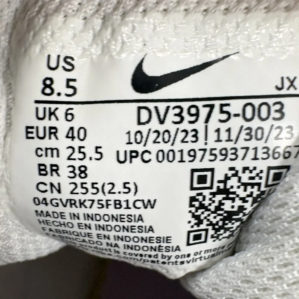 Nike In Season TR 13 Gray Womens US Size 8.5 EUR 40 DV3975-003 Running Shoes